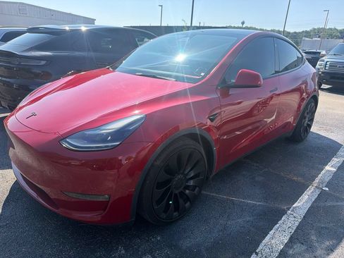 Used 2022 Tesla Model Y Performance AWD/4WD image 1
