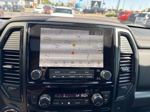 Used 2021 Nissan Titan PRO-4X w/ Pro-4x Convenience Package image 23