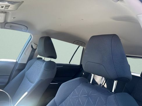Used 2023 Toyota RAV4 XLE w/ XLE Grade Weather Package AWD/4WD image 19