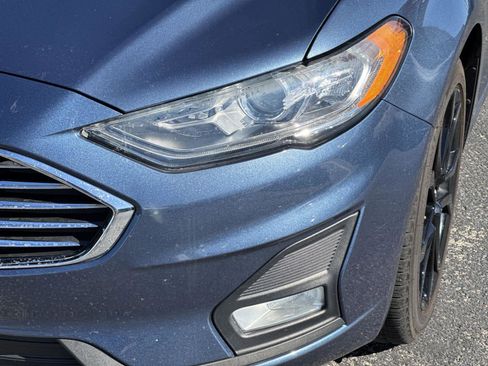 Used 2019 Ford Fusion SE w/ Equipment Group 151A image 9