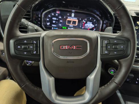 Used 2024 GMC Sierra 1500 SLT w/ SLT Premium Plus Package image 10