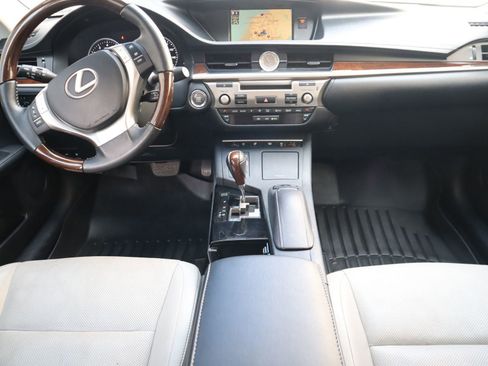 Used 2014 Lexus ES 350 image 31