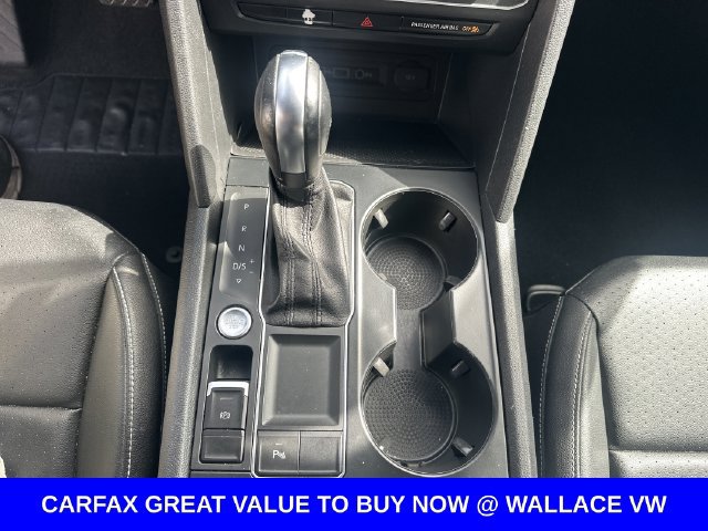 Certified 2020 Volkswagen Atlas Cross Sport SE w/ Panoramic Sunroof Package FWD image 19