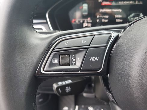 Used 2022 Audi A4 2.0T Premium Plus w/ Premium Plus Package AWD/4WD image 30