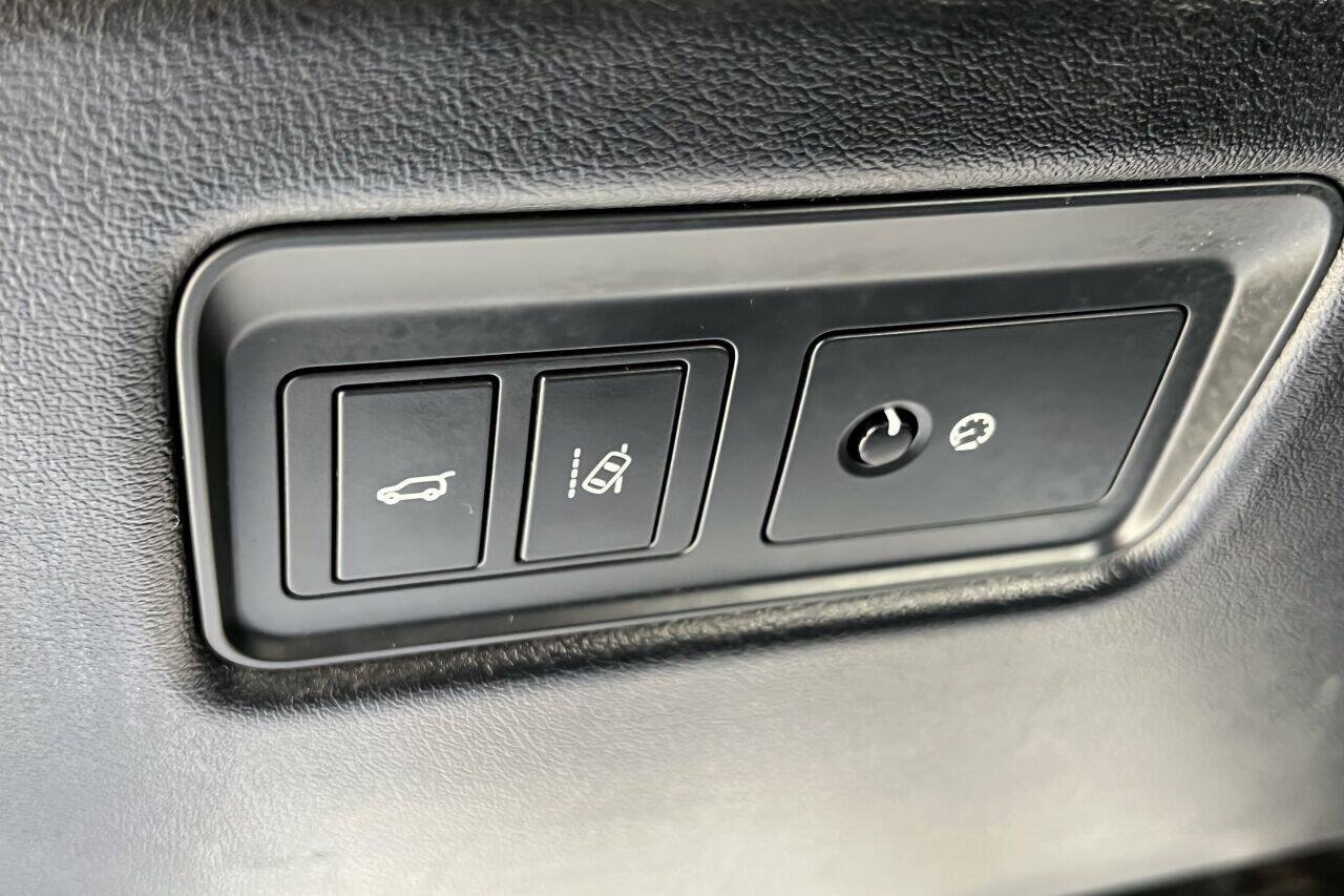 Used 2016 Land Rover Range Rover Sport Autobiography AWD/4WD image 29