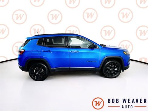 New 2026 Jeep Compass Latitude AWD/4WD image 9