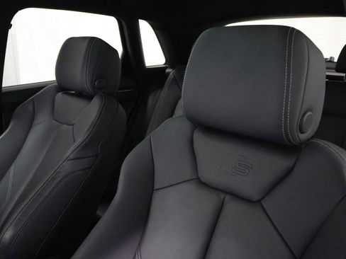 Used 2024 Audi Q3 2.0T Premium AWD/4WD image 17