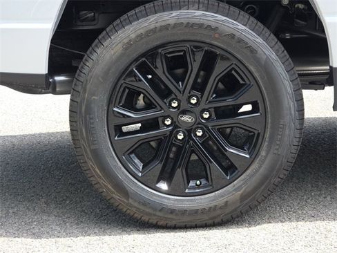 Used 2025 Ford F150 XLT w/ Equipment Group 302A MID image 9