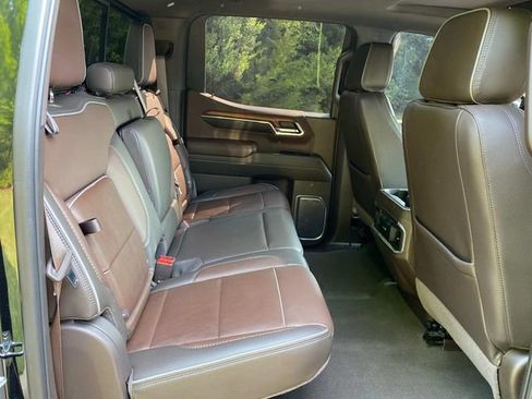Used 2023 GMC Sierra 1500 Denali w/ Denali Reserve Package AWD/4WD image 33