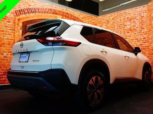 Certified 2023 Nissan Rogue SV AWD/4WD image 7