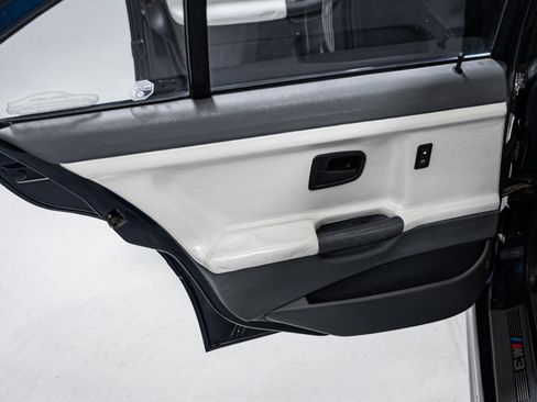 Used 1997 BMW M3 Sedan image 25