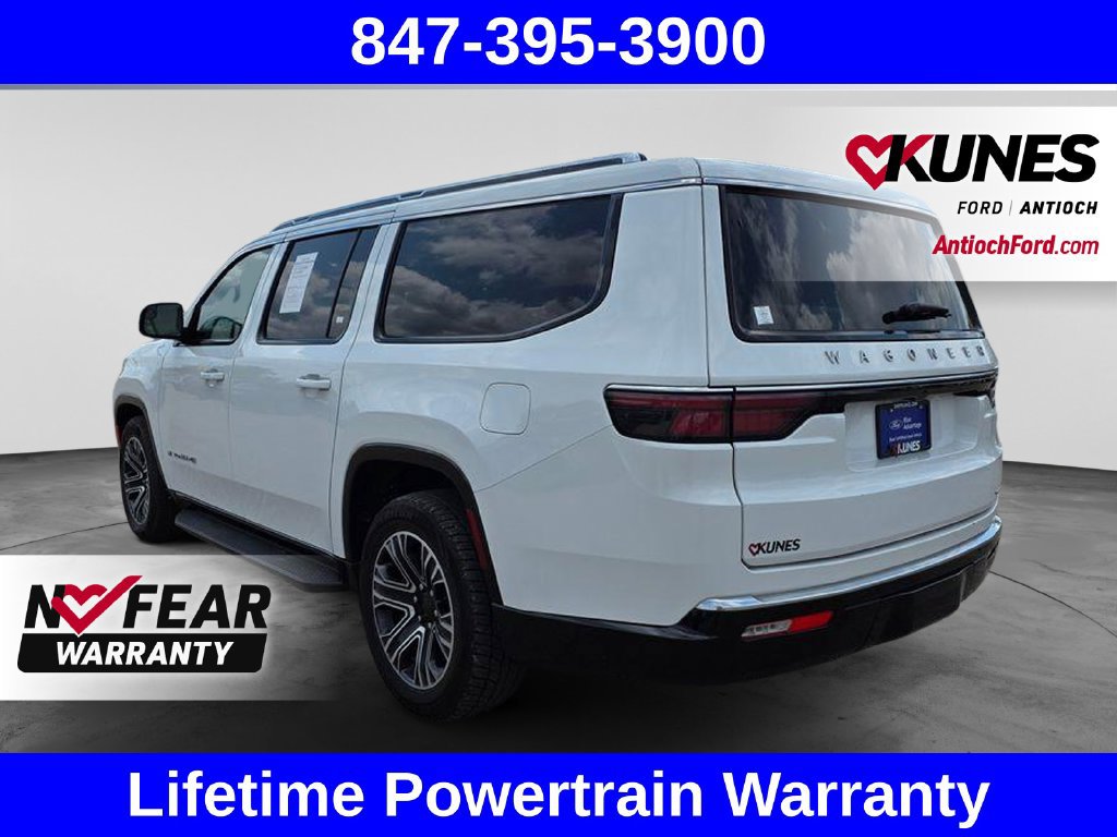 Used 2024 Jeep Wagoneer L Series II AWD/4WD image 8