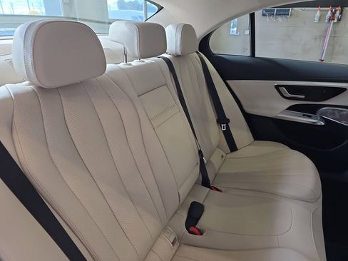 New 2026 Mercedes-Benz E 350 Sedan image 12