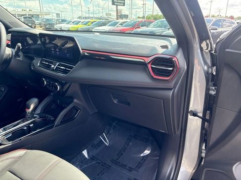 Used 2026 Chevrolet TrailBlazer RS w/ Convenience Package AWD/4WD image 33