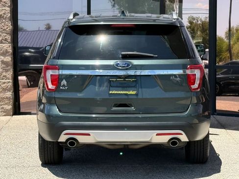 Used 2016 Ford Explorer XLT w/ Equipment Group 202A FWD image 9
