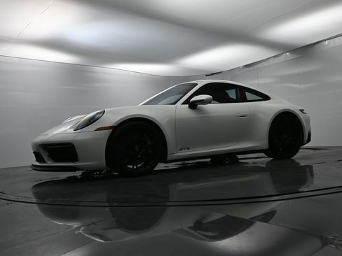 Used 2024 Porsche 911 Carrera GTS image 47