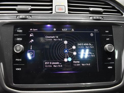 Used 2022 Volkswagen Tiguan SEL R-Line image 23