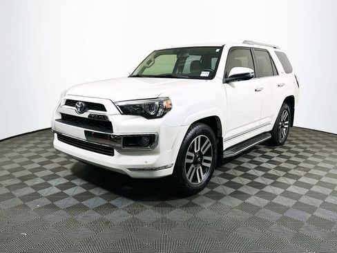 Used 2016 Toyota 4Runner Limited image 4