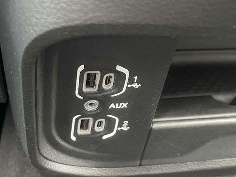 Used 2024 RAM 2500 Big Horn w/ Bed Utility Group image 7