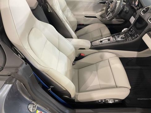 Certified 2025 Porsche 718 Boxster GTS RWD image 19