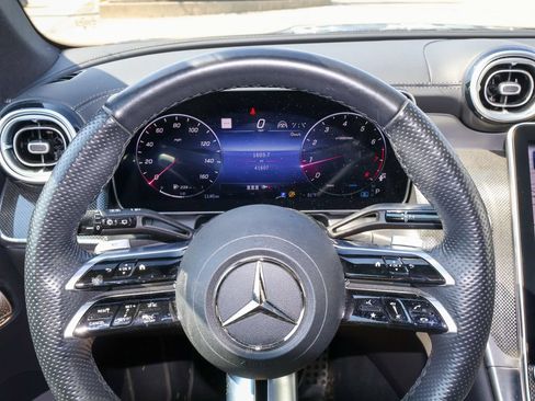Used 2023 Mercedes-Benz GLC 300 4MATIC image 22