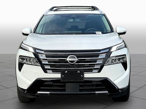 Used 2025 Nissan Rogue Platinum w/ Platinum Premium Package FWD image 7