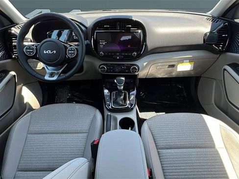 New 2025 Kia Soul EX image 13