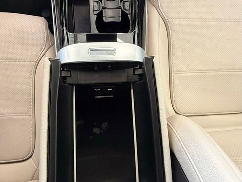 Used 2023 Mercedes-Benz C 300 4MATIC Sedan w/ Exclusive Trim Package image 30