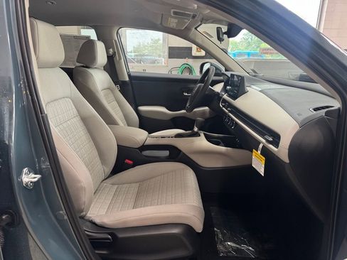 New 2026 Honda HR-V LX image 15