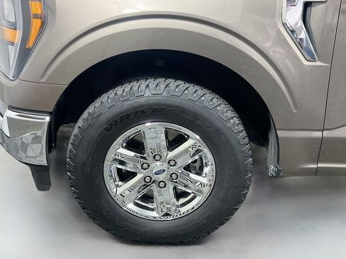 Used 2023 Ford F150 XLT image 13