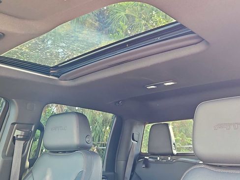 Used 2024 GMC Sierra 2500 AT4 w/ AT4 Premium Plus Package image 20