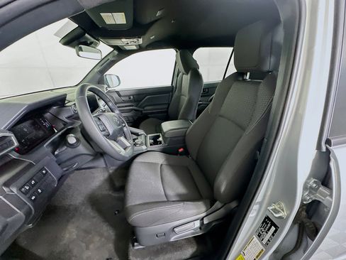 Used 2025 Toyota 4Runner SR5 image 13