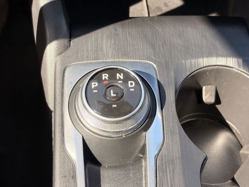 Certified 2025 Ford Escape Active FWD image 24
