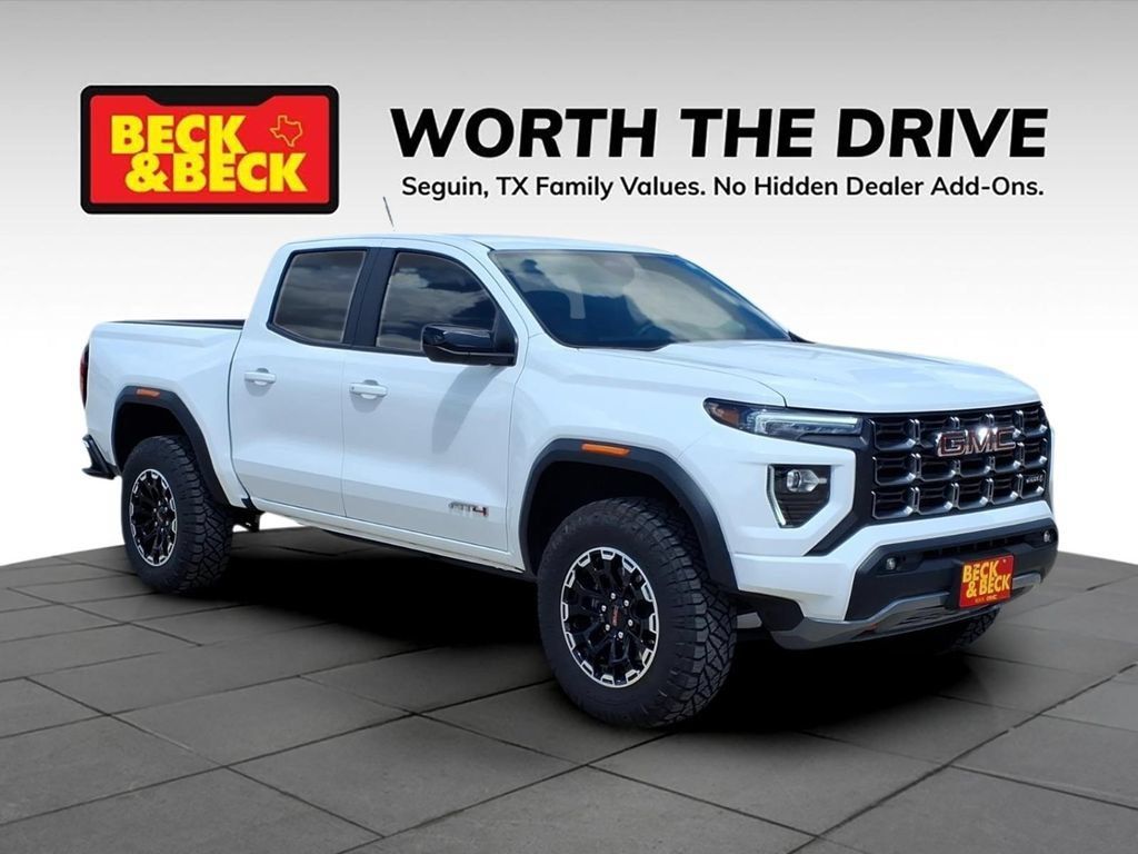 Used 2026 GMC Canyon AT4 AWD/4WD image 3
