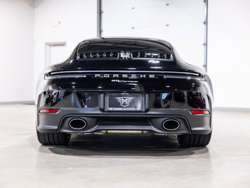 Used 2025 Porsche 911 Carrera RWD image 5