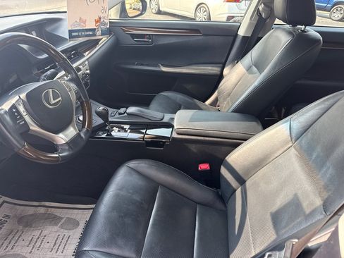 Used 2015 Lexus ES 350 w/ Luxury Package FWD image 13
