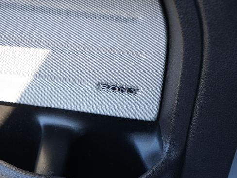 Used 2012 Ford F150 Raptor w/ Raptor Luxury Pkg AWD/4WD image 11