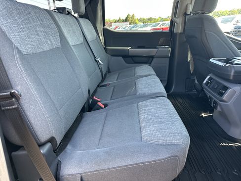 Used 2022 Ford F150 XLT w/ Equipment Group 302A High AWD/4WD image 16