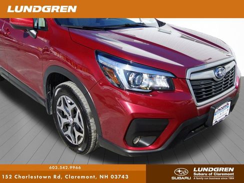 Used 2020 Subaru Forester Premium image 40