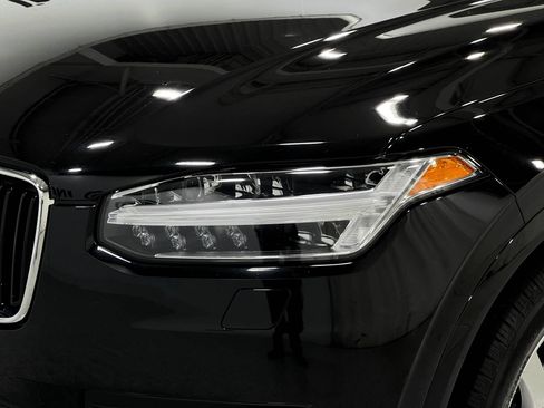 Used 2018 Volvo XC90 T6 Momentum w/ Convenience Package AWD/4WD image 35