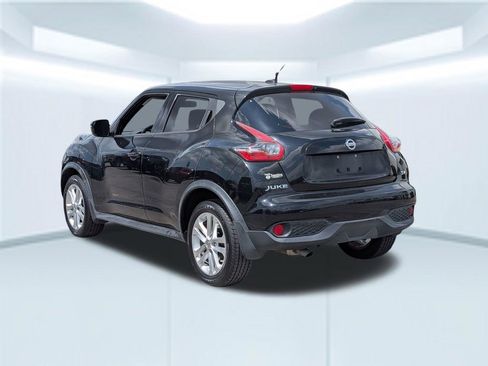 Used 2016 Nissan Juke SV FWD image 4