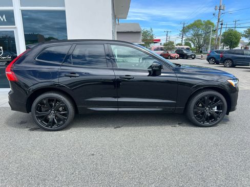 New 2025 Volvo XC60 B5 Ultra w/ Climate Package image 6