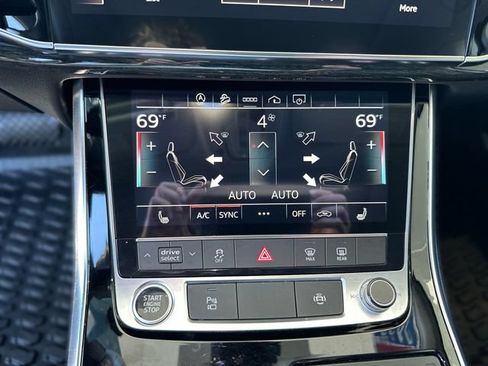 Used 2023 Audi Q7 3.0T Premium Plus AWD/4WD image 20