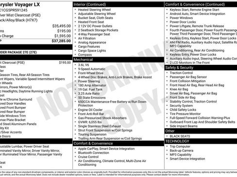 Used 2023 Chrysler Voyager LX image 43