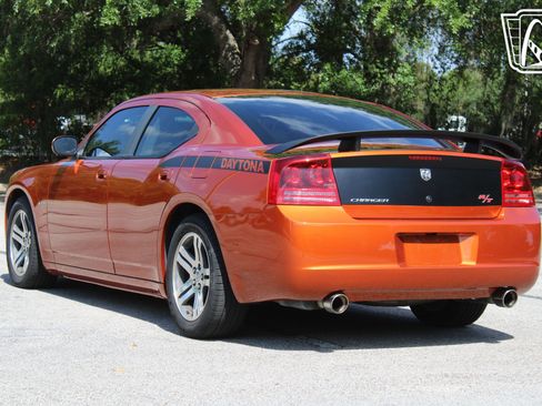Used 2006 Dodge Charger R/T RWD image 6