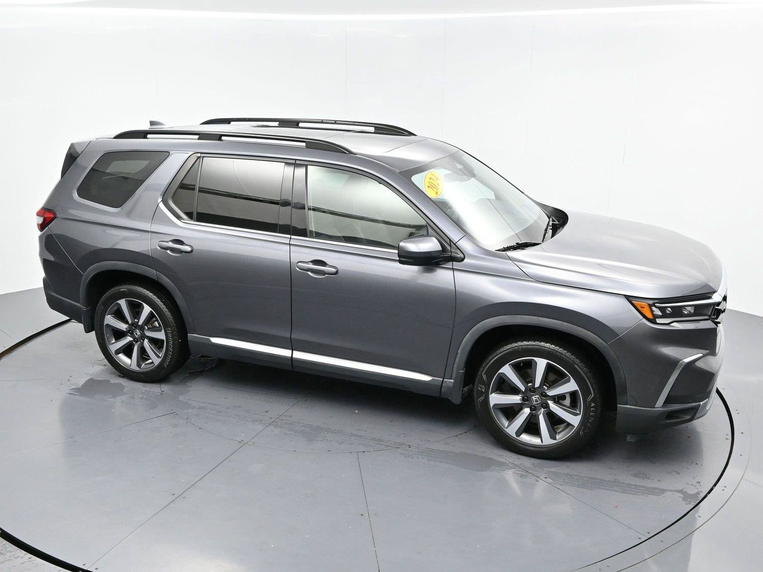 Used 2024 Honda Pilot Touring image 43