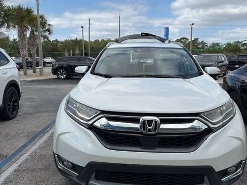 Certified 2019 Honda CR-V Touring image 2