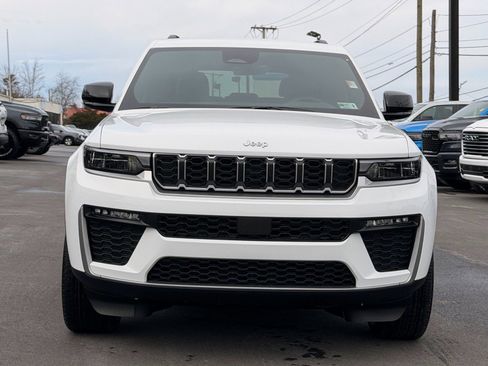 New 2026 Jeep Grand Cherokee Limited AWD/4WD image 5