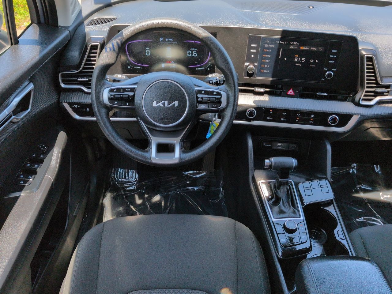Certified 2025 Kia Sportage LX FWD image 16