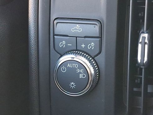 Used 2024 GMC Sierra 1500 Pro w/ Convenience Package image 22